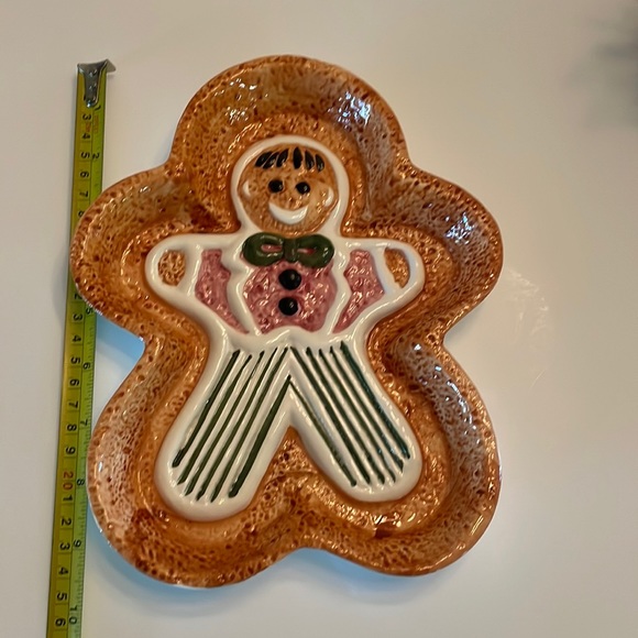 Century Gingerbread Man Dish - Picture 5 of 6
